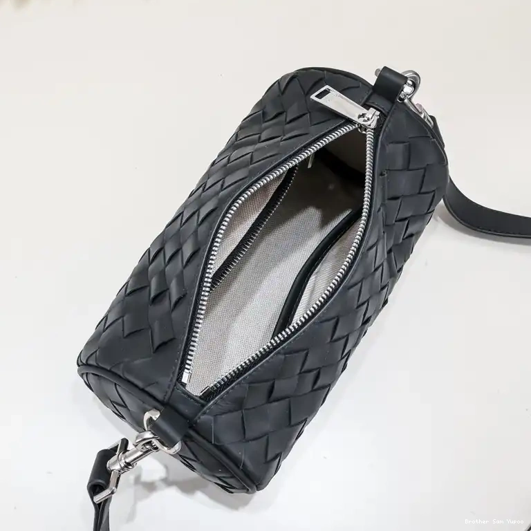 Brother Sam 2401YA0111 Veneta Bottega Bags 0811